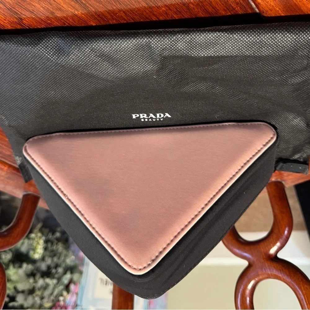 NWT Prada Beauty Black and Pink Triangle Pouch and Dust Bag GREAT LUXURY GIFT!